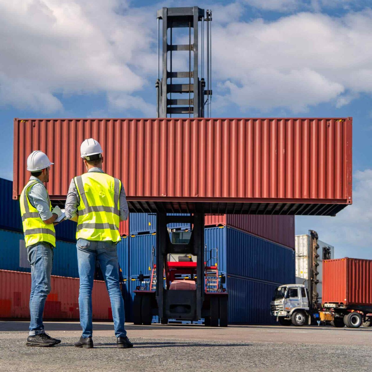 image_01_home_04 https://freightservices.co/wp-content/uploads/2025/03/image_01_home_04-1280x1280.jpg